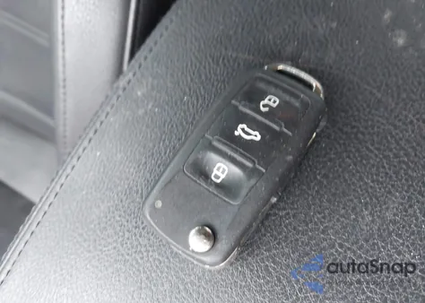 2015 Volkswagen Passat 1.8T Limited Edition from USA, damaged, VIN 1VWAS7A33FC103241